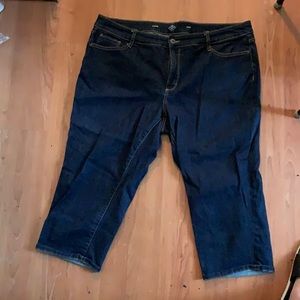 Women’s denim capri